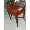 Image 1 : Vintage mahogany regency style parlour table circa