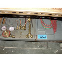 Oxyacetaline torch, gauges and hoseline set