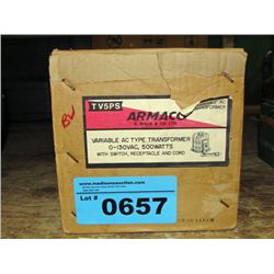 Variable AC type transformer