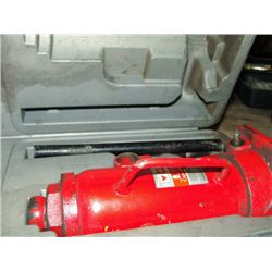 8Ton bottle jack with grey carrying case