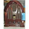 Image 1 : GE old fashioned style wooden table radio