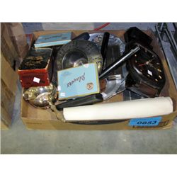 Box of vintage collectables and decorative pieces