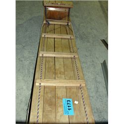 Wooden tobogan