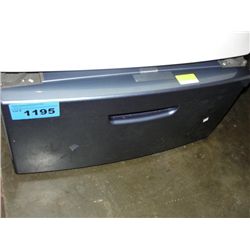 BLue laundry pedastol