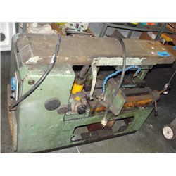 Steel cutting band saw