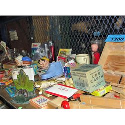 Shelf lot of vintage collectables; toys, games,