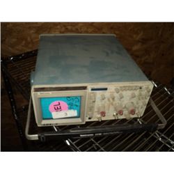 Tektronix 2236 Digital Oscilloscope