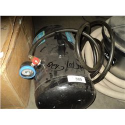 CAP. 41712 Portable 5-Gallon Air Tank