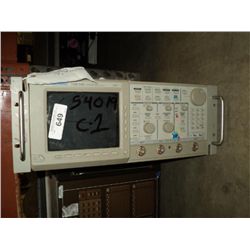 Tektronix tds 540 4-Channel Digitizing Oscilloscop