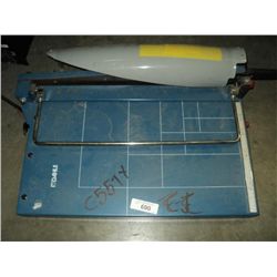 DAHLE Paper Cutter