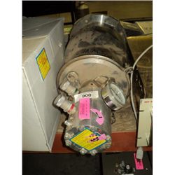 Varian Vacuum Valve/Pump