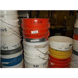 Lot: 5-Gallon Buckets with Lids (13X THE MONEY)