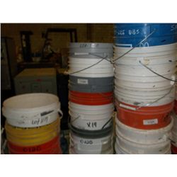 Lot: 5-Gallon Buckets with Lids (14X THE MONEY)
