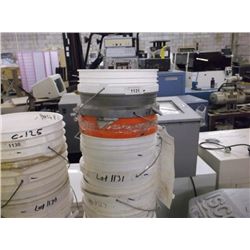 Lot: 5-Gallon Buckets with Lids (15X THE MONEY)