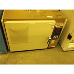 F.S. 818F Oven