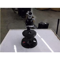 Zeiss 427405 Microscope