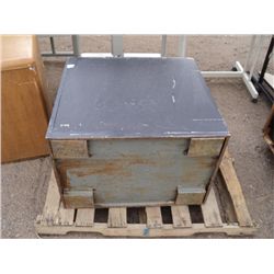 S.M.N.A. 2-Drawer Safe