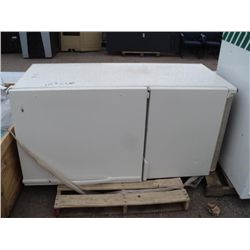 Amana Refrigerator/ Freezer
