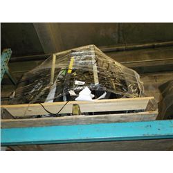 Pallet: LCD'S (17X THE MONEY)