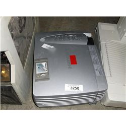 Mitsubishi XL25U Projector