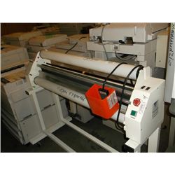 VARITRONICS PRO FINISH XL COLD LAMINATING SYSTEM