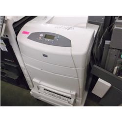 HP COLOR LASERJET 5550dtn