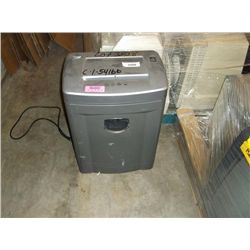 FELLOWES PS80-2 PAPER SHREDDER