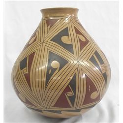 Mata Ortiz Polychrome Olla - Genoveva Sandoval