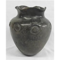 Vintage San Juan Pueblo Scalloped Rim Jar