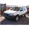 Image 2 : 2005 - FORD ESCAPE