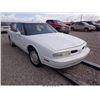 Image 1 : 1999 - OLDSMOBILE 88
