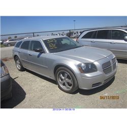 2005 - DODGE MAGNUM