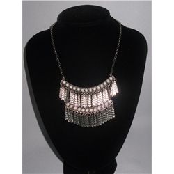 200CTW WHITE BEADS 2-LAYER SILVERLANTERN BRASS NECKLACE