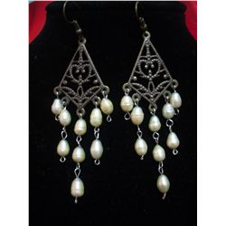 NATURAL 8.00 CTW CHANDELIER FADED YELLOWISH PEARL EARRI