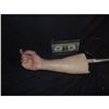Image 2 : SIX FEET UNDER SILICONE ARM WITH BLOOD RIG