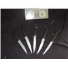 Image 2 : THE COLLECTOR LOT OF 5 SCREEN USED STUNT STEAK KNIVES USED BY THE MAN IN HIS LAIR