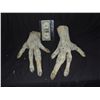 Image 1 : ALIEN CREATURE WEARABLE LATEX GLOVES
