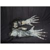 Image 2 : BLOODY WEREWOLF VAMPIRE MATCHED PAIR OF WEARABLE FULL GLOVES