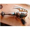 Image 1 : MARS ATTACKS MARTIAN RAY GUN PROTOTYPE