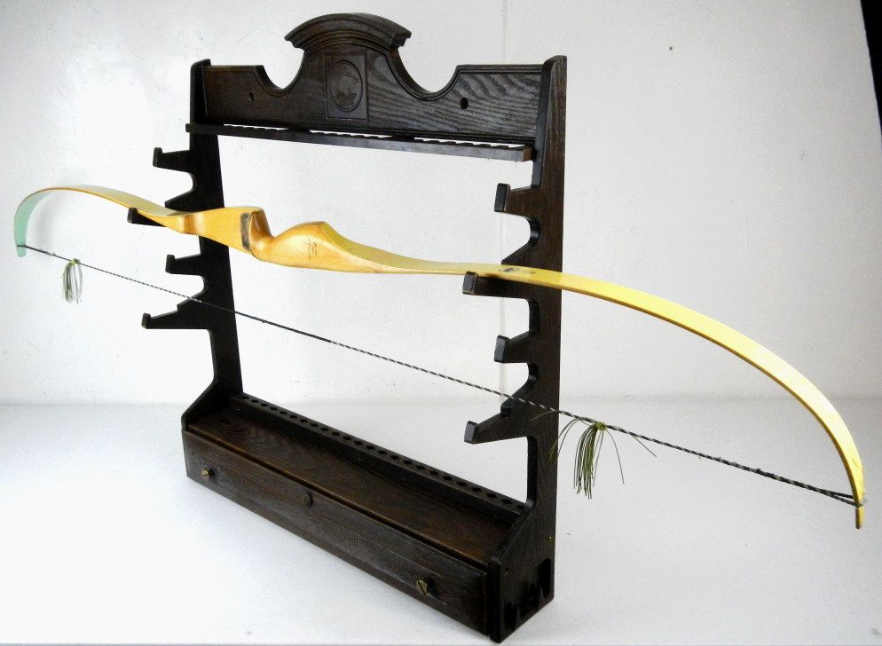 Bear Archery Cub Bow and Bear Rack