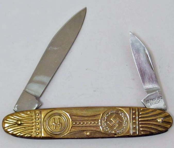 GERMAN NAZI SS/SWASTIKA POCKET KNIFE