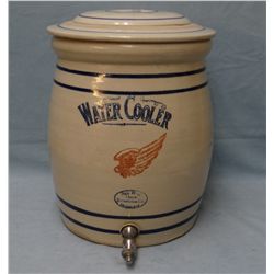 5 gal RW water cooler w/ lid, 6” wing, "5" marked on inside bottom, mint