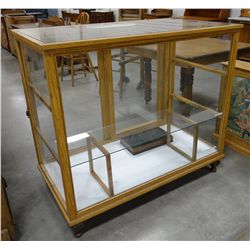 Oak display case, glass top / sides, 48”l x 43”h x 27”w, needs glass repair