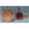 Image 1 : 3 Graniteware pieces: 10" colander; 6.5" strainer; tea strainer