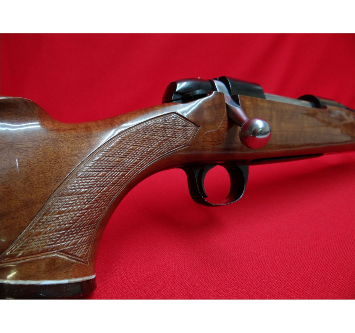 BSA Guns Ltd., .222, checkered stock & foregrip, bolt action, s2R2681