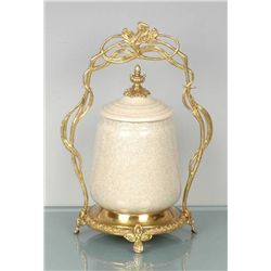 FINE PORCELAIN LIDDED JAR