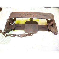 Vintage 1940's Fox Trap