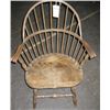 Image 2 : Vintage Windsor Chair