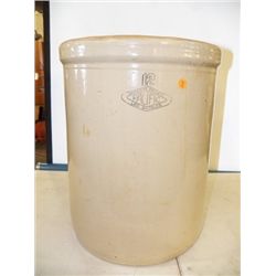 Pacific Clay 12 gallon Crock