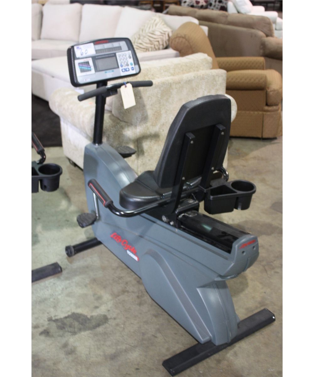 LIFE FITNESS 9500HR RECUMBENT BIKE - Able Auctions